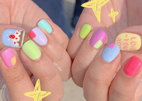 美甲教程：專(zhuān)為短指甲定制的美甲款式