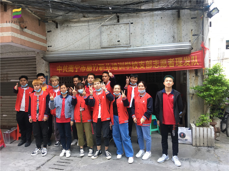 爺爺奶奶的理發(fā)問題，我們承包啦