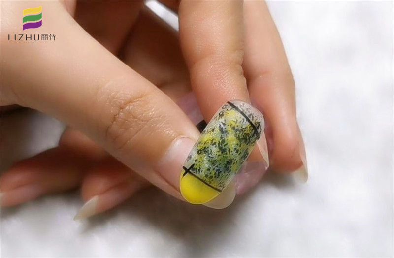 美甲基礎知識（貼甲，卸甲）技巧