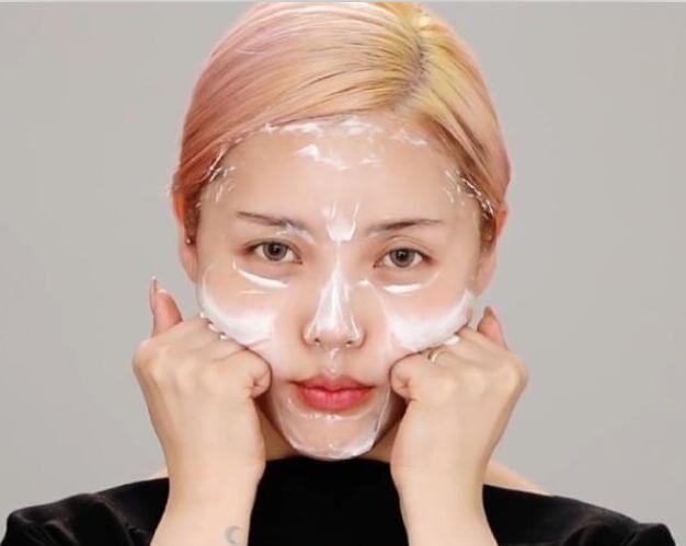 堅(jiān)持這幾部按摩手法，逆齡不是夢(mèng)