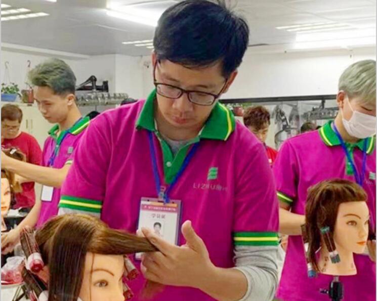 南寧正規(guī)美發(fā)學(xué)校學(xué)員感言：到麗竹學(xué)校學(xué)美發(fā)是對(duì)的