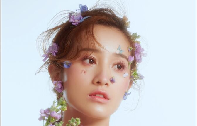 時(shí)尚鮮花新娘造型