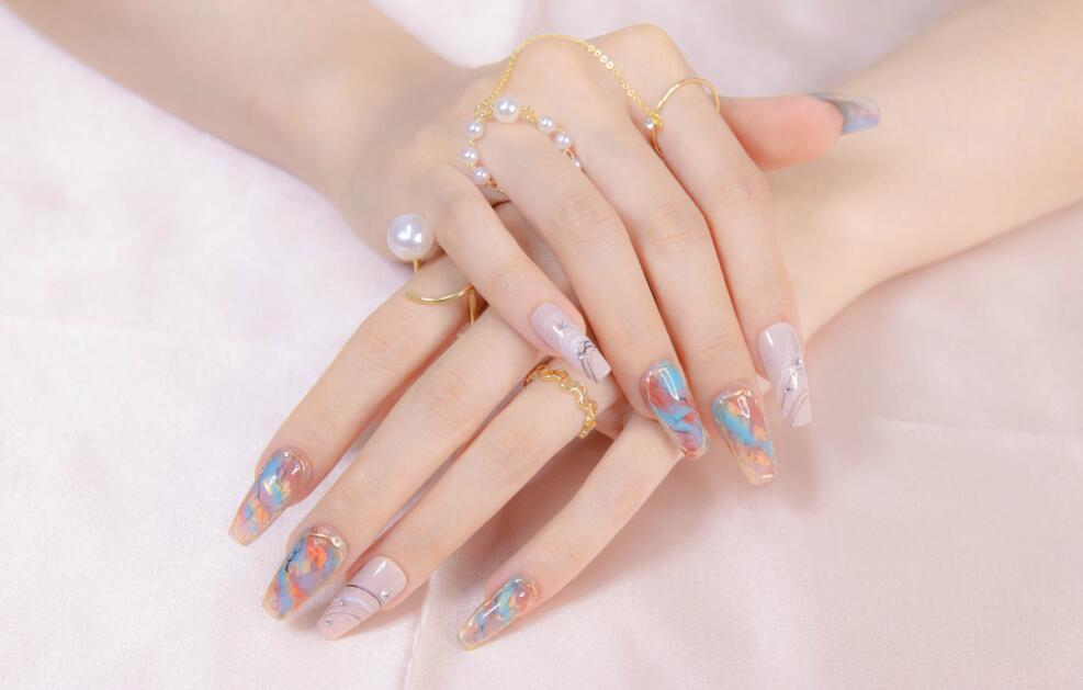 南美甲學校日式暈染美甲作品欣賞