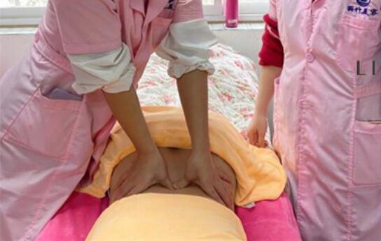 如何給腰部和腎部按摩？南寧美容師培訓(xùn)正規(guī)學(xué)校教你