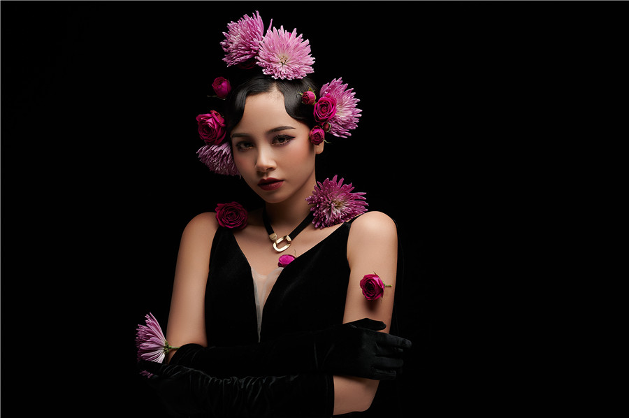 復(fù)古鮮花新娘造型