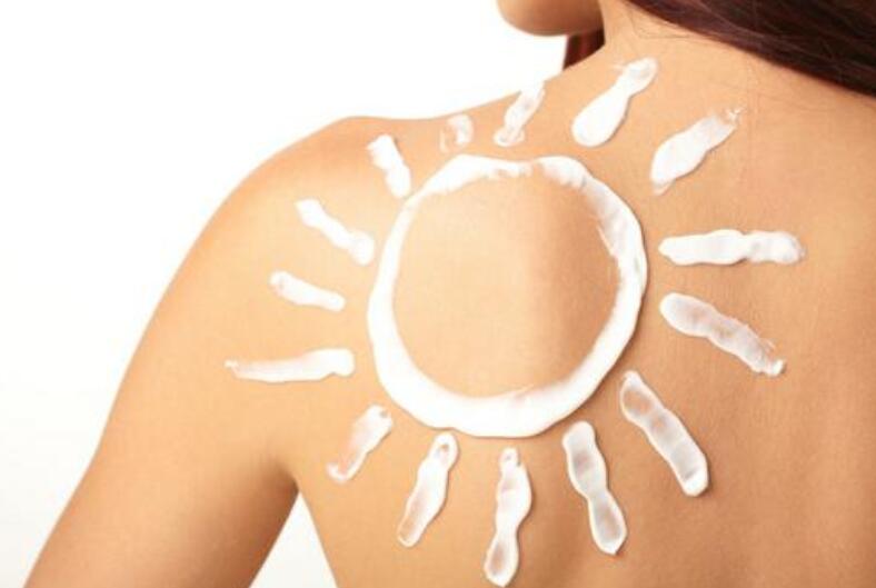 這樣涂才是真“防曬”？快來和廣西美容學(xué)校學(xué)習(xí)