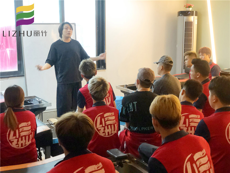 南寧美發(fā)就業(yè)宣講會：“美之浪美容美發(fā)連鎖機構”專場