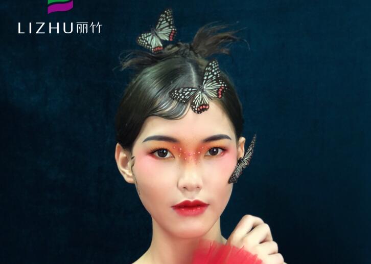 南寧化妝培訓?？茖W校：清純杏色妝教程