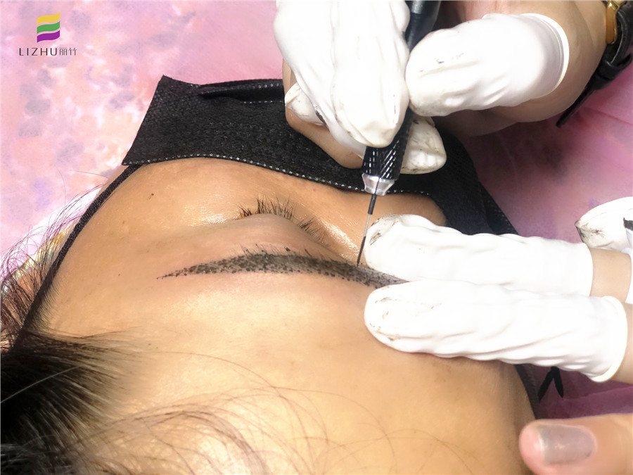 你的職業(yè)適合什么眉型？南寧紋繡培訓(xùn)幫你分析