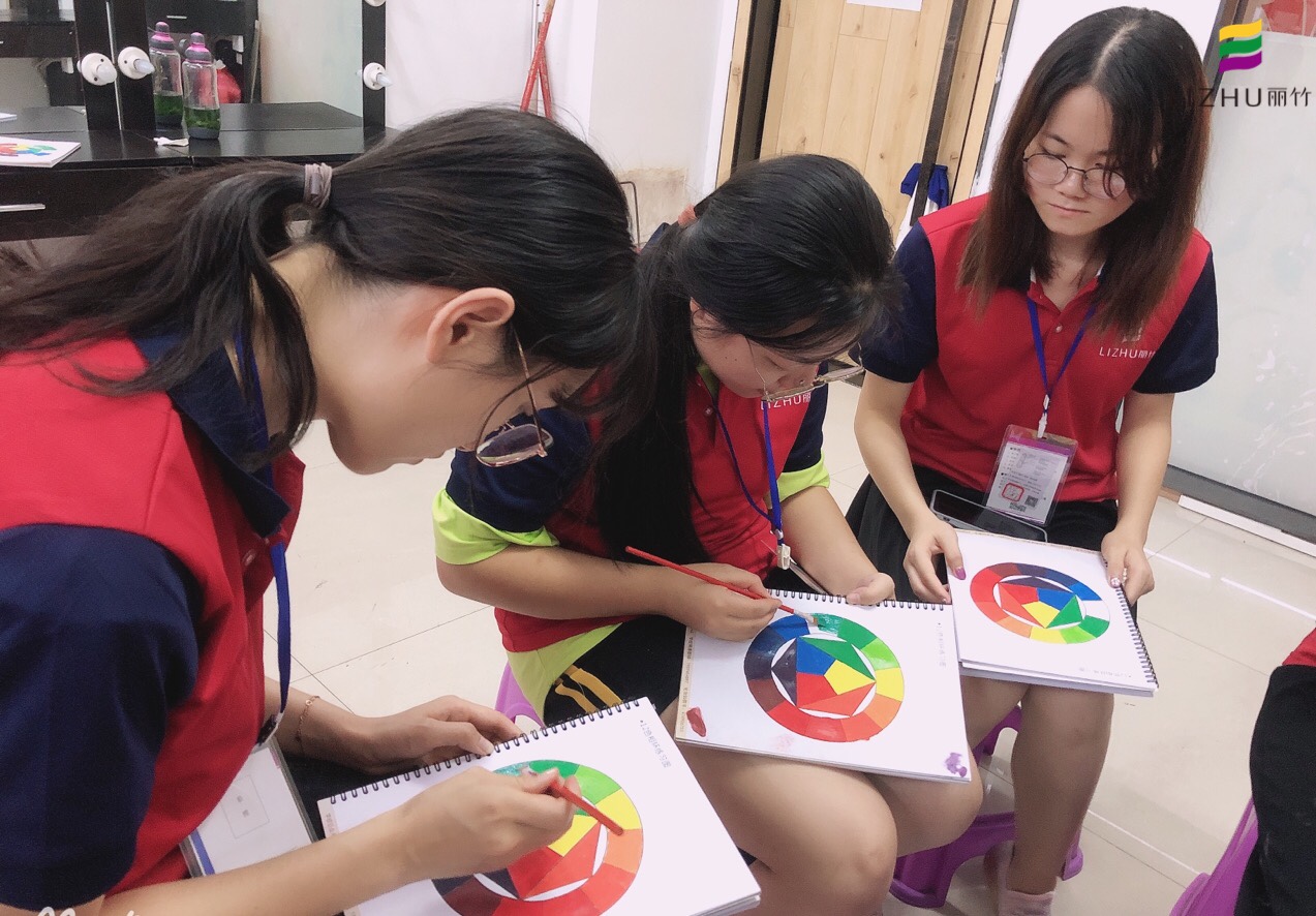 化妝為什么要學(xué)色彩？廣西彩妝培訓(xùn)分享