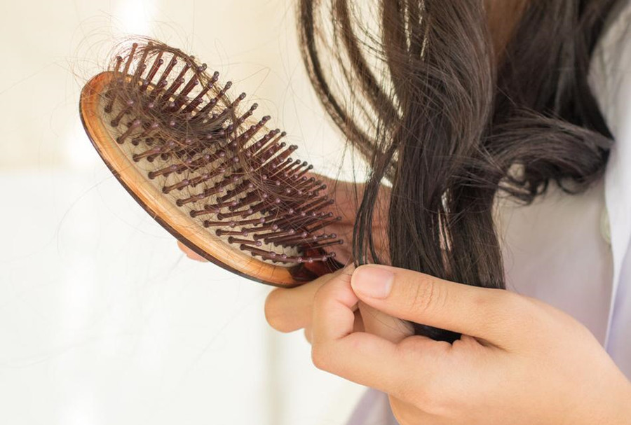 秋季防脫技巧，來廣西專業(yè)美發(fā)學(xué)校學(xué)習(xí)下