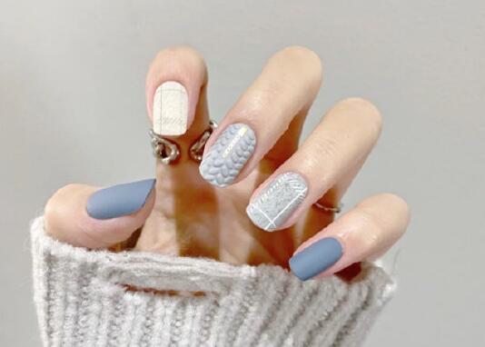 秋冬顯白美甲推薦，告訴你南寧學(xué)美甲哪家好