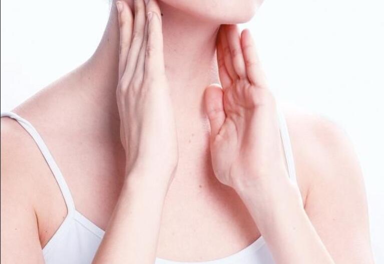 頸部怎么保養(yǎng)？南寧美容培訓(xùn)中心給你教程