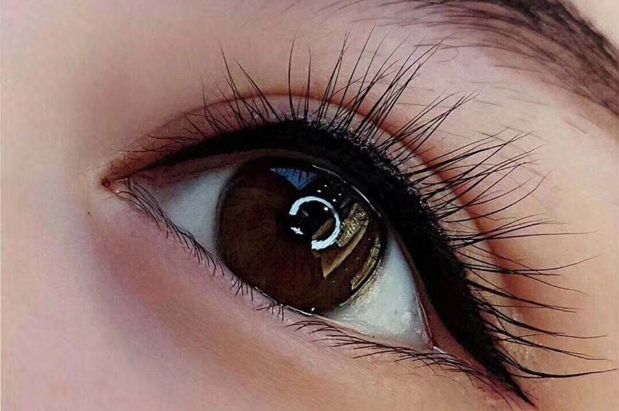 廣西專業(yè)紋繡培訓(xùn)：紋美瞳線后如何洗臉？