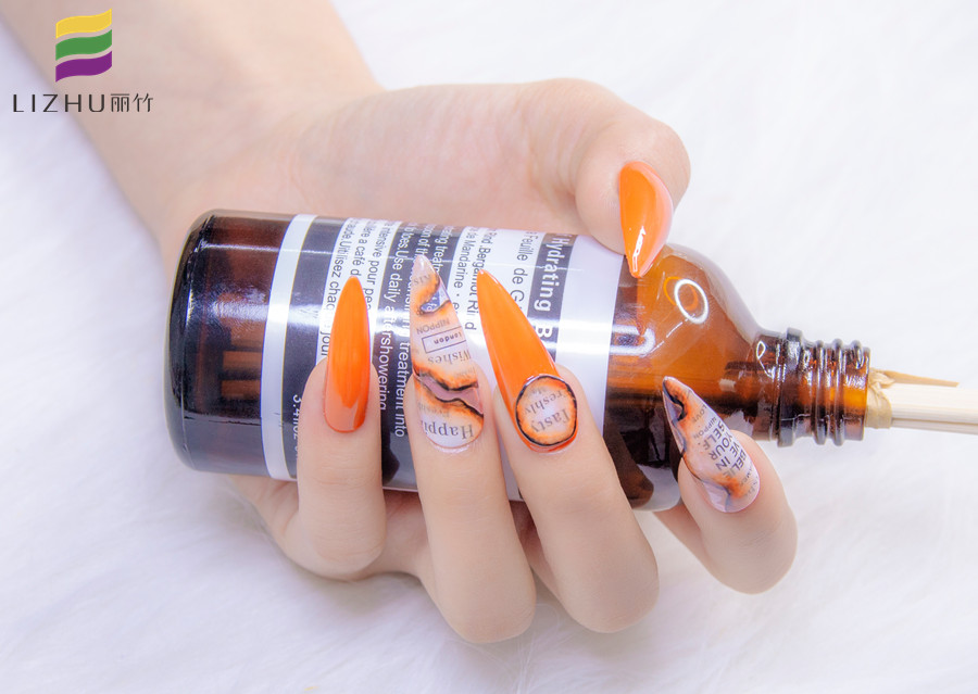 尖形指甲適合什么人？廣西美甲學(xué)校分享