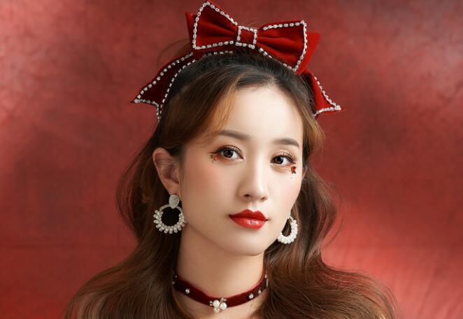 甜美約會(huì)妝教程，南寧化妝培訓(xùn)專業(yè)分享