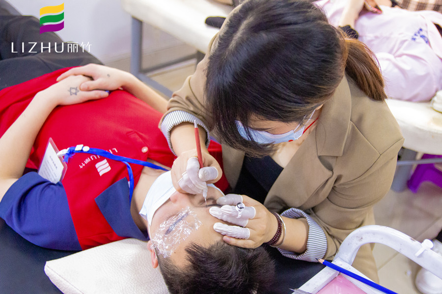 紋繡趣味知識(shí)：紋繡師五大派系，你屬于哪一個(gè)