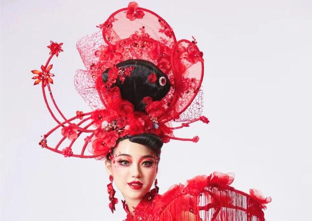 創(chuàng)意妝容---紅韻東方