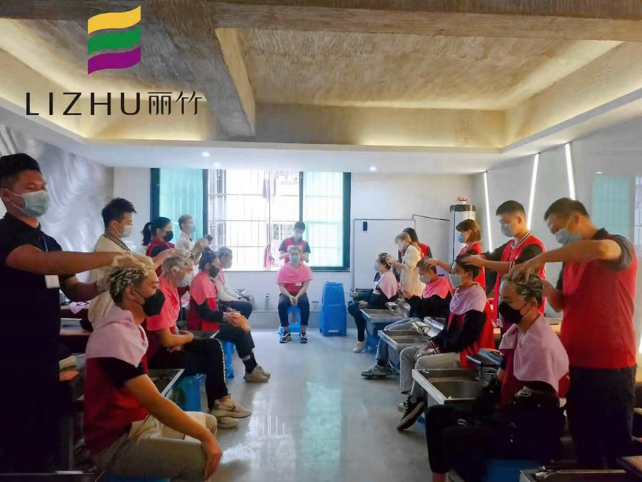 分享中式洗頭步驟，告訴你南寧哪里可以學(xué)洗頭