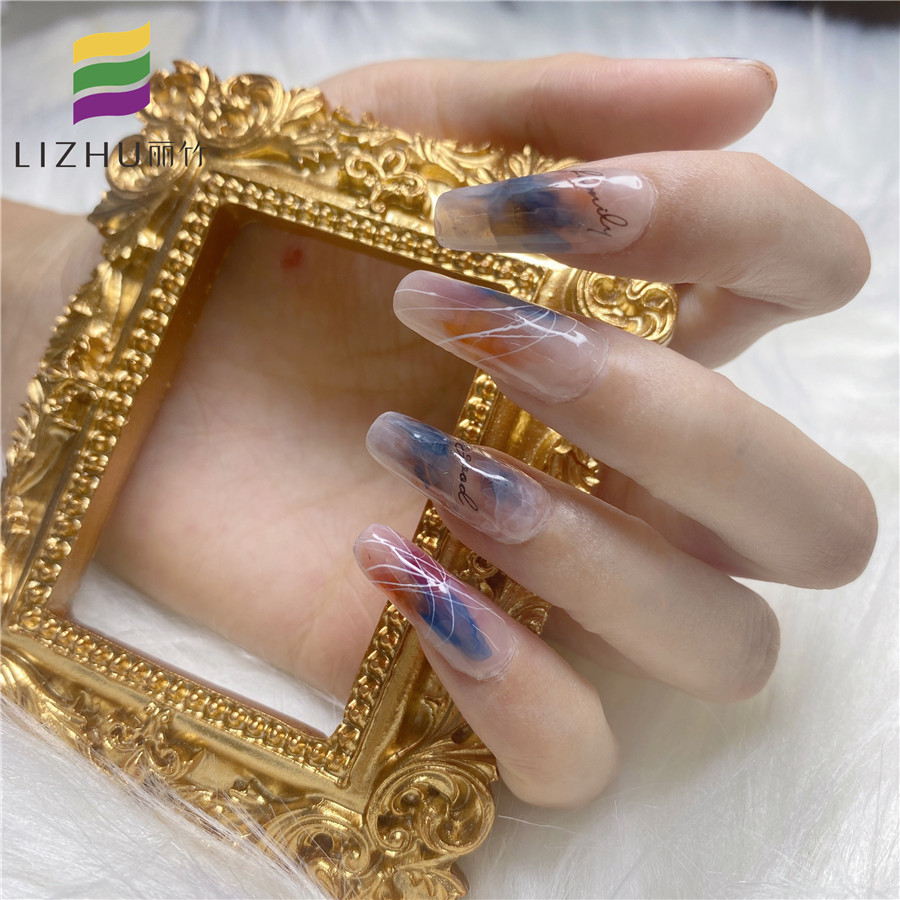 廣西哪里可以學(xué)日式美甲 ？日式美甲有什么特點(diǎn)