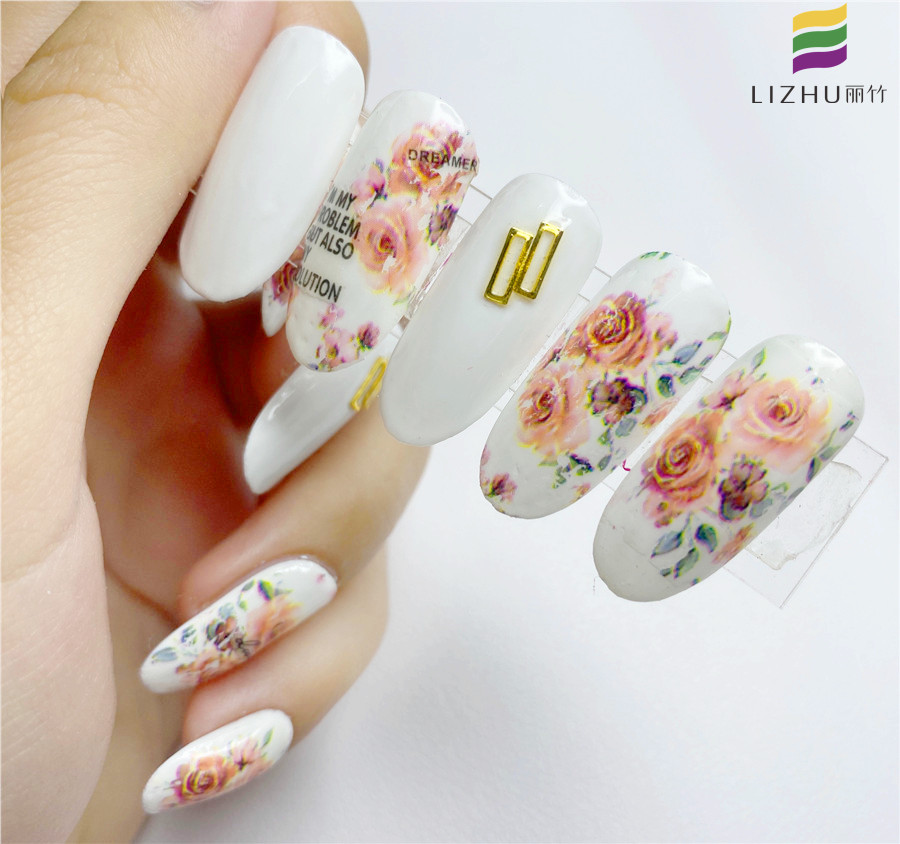 廣西美甲學習中心：玫瑰花美甲