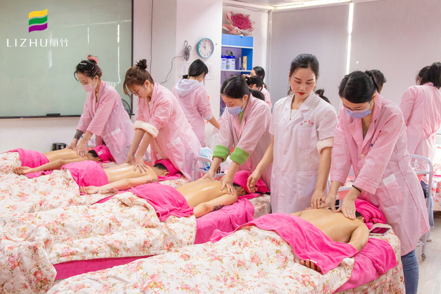 學(xué)肩部按摩注意事項(xiàng)，知道南寧哪里可以學(xué)肩頸按摩