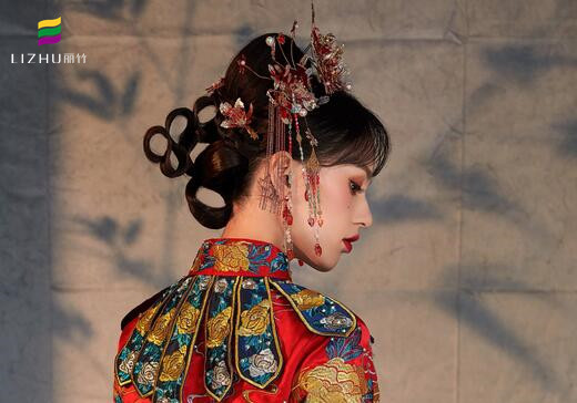 中式秀禾編發(fā)造型，麗竹時尚造型班作品