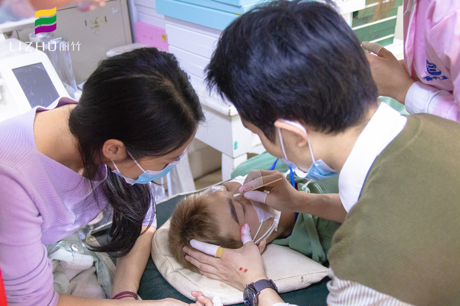 紋眉發(fā)炎了怎么辦？廣西紋繡護(hù)理技巧分享