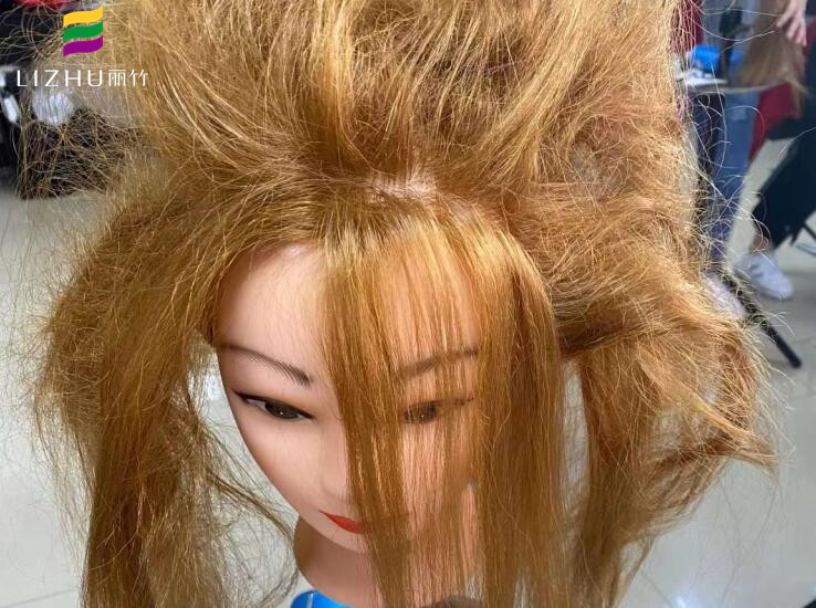 發(fā)干枯毛躁該怎么處理？廣西美發(fā)教基礎(chǔ)教學(xué)