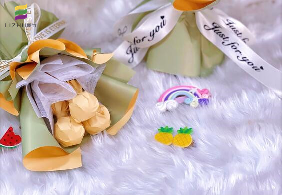 零食花束圖片，南寧花藝師培訓(xùn)學(xué)校作品