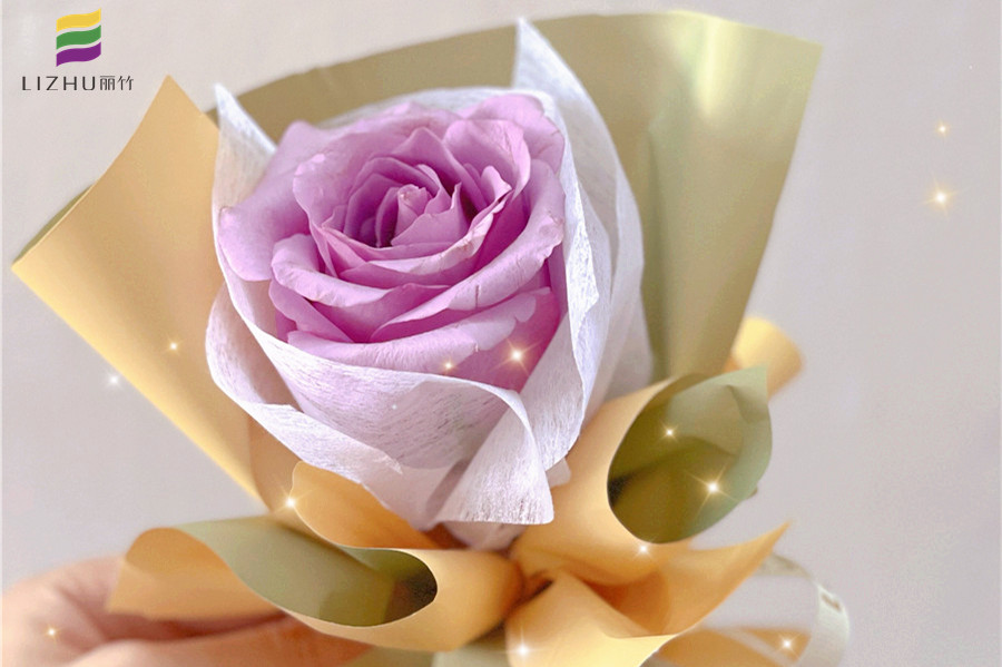 紙花藝術(shù)作品，廣西插花花藝學(xué)校原創(chuàng)