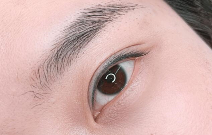 紋眉如何設(shè)計(jì)眉峰？南寧專業(yè)正規(guī)紋繡學(xué)校解析