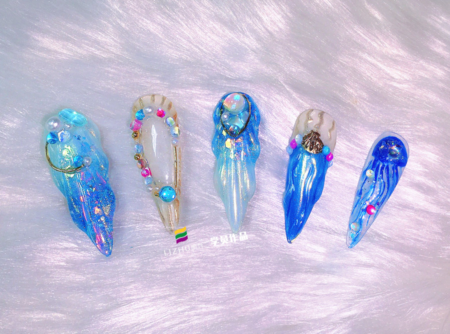 美人魚美甲、泡泡美甲、玫瑰雕花美甲 |  南寧美甲短期培訓(xùn)班作品