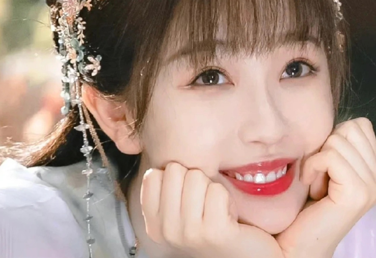 《蒼蘭訣》小蘭花眼妝教程，化妝新手也能擁有