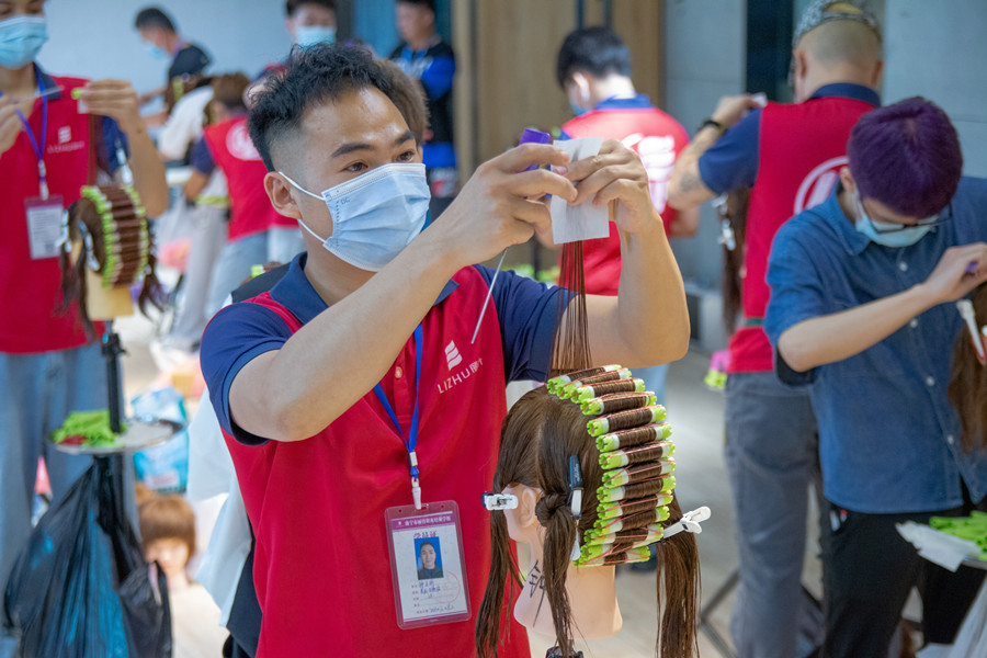 美發(fā)新手上杠，南寧燙染培訓基礎(chǔ)