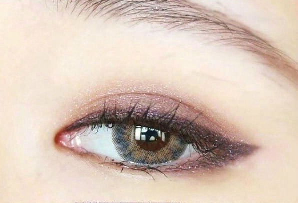 眼妝怎么畫好看又自然？南寧基礎教眼妝