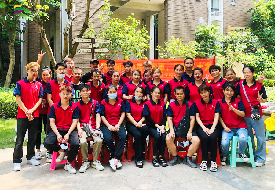 廣西美發(fā)培訓(xùn)學(xué)校外出實(shí)踐教學(xué)