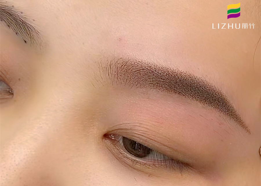 廣西學(xué)紋繡專業(yè)：紋眉過后顏色過深怎么辦？