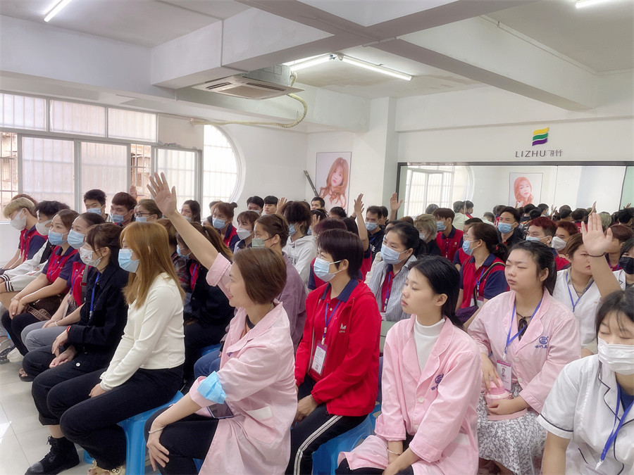 印·覺(jué)形象設(shè)計(jì)機(jī)構(gòu)-南寧美容美發(fā)學(xué)校校企就業(yè)宣講