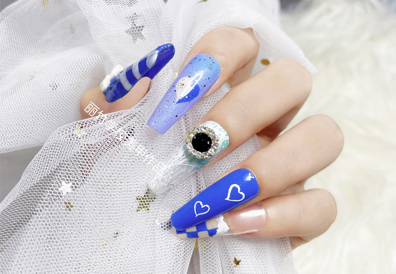 愛心深藍(lán)色西美甲，上手顯白又好看