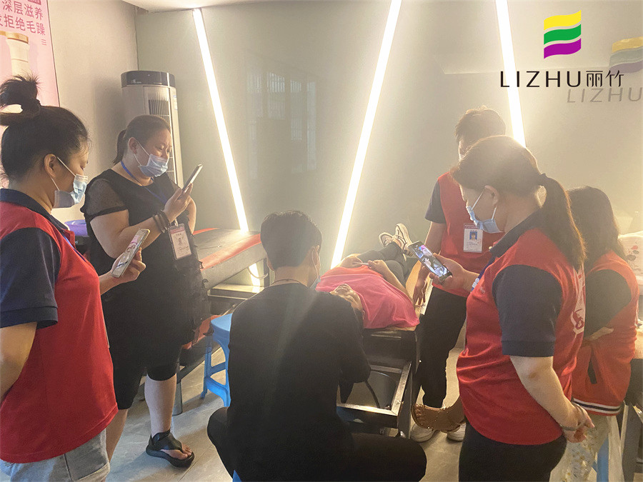 美發(fā)洗護(hù)課程:洗頭時(shí)如何控制洗發(fā)水用量？