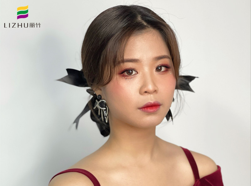 時(shí)尚簡約造型，廣西美妝師專業(yè)學(xué)校作品