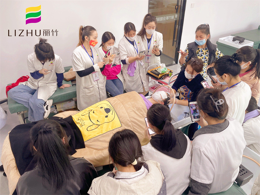 南寧養(yǎng)生頭療洗護(hù)課程 ，麗竹學(xué)校美容專業(yè)內(nèi)容