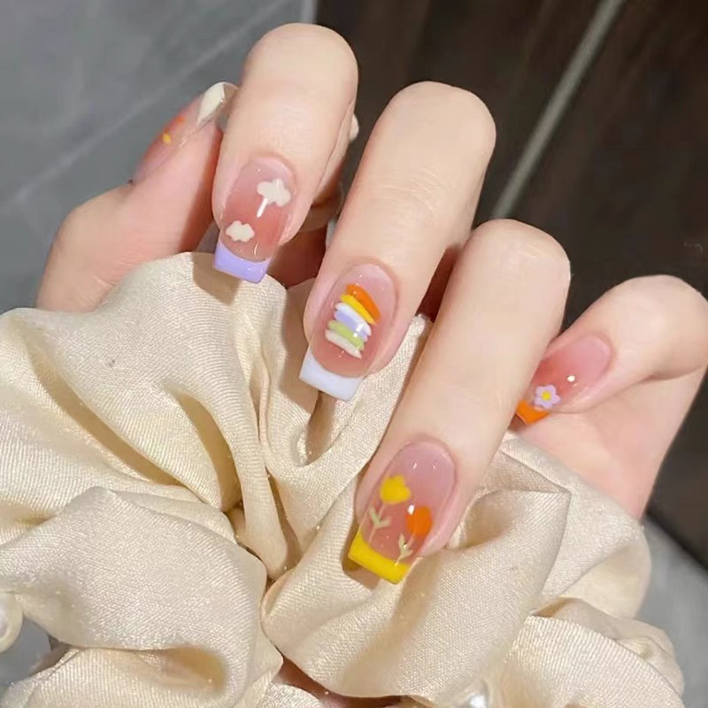 適合夏日做的短甲美甲，南寧美甲學習中心收集