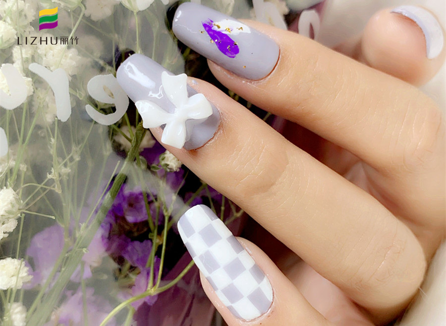 鮮花美甲，南寧美甲款式造型學(xué)校作品