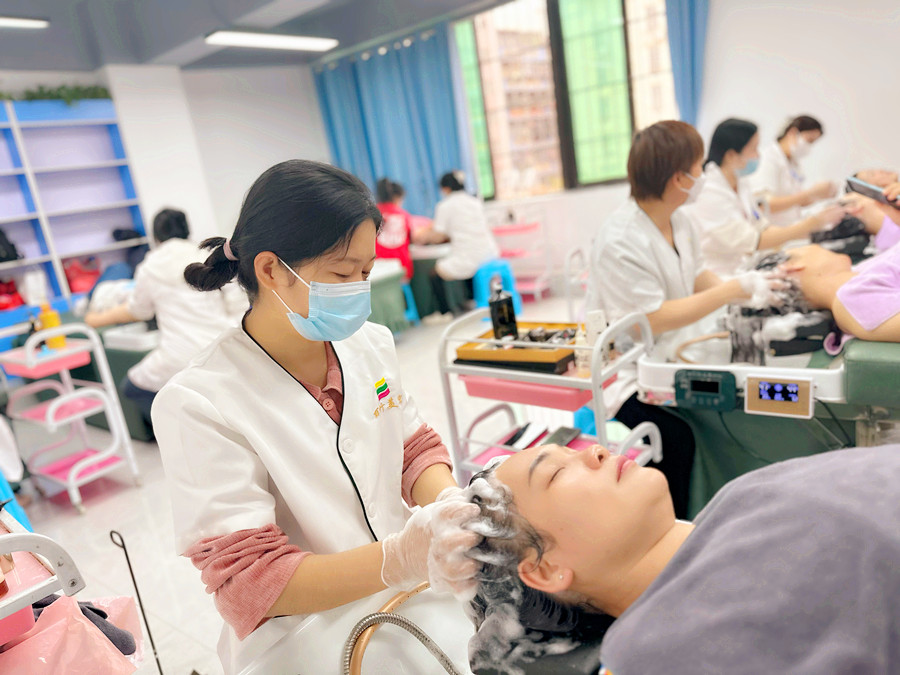 頭療過后的注意事項(xiàng)，廣西頭療職業(yè)學(xué)?？偨Y(jié)