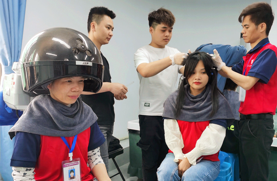 美發(fā)焗油的好處，南寧美發(fā)管理學(xué)校講解