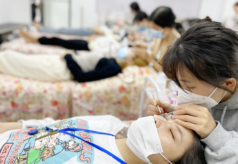 你為什么要學(xué)美睫？南寧美甲美睫學(xué)校分析原因