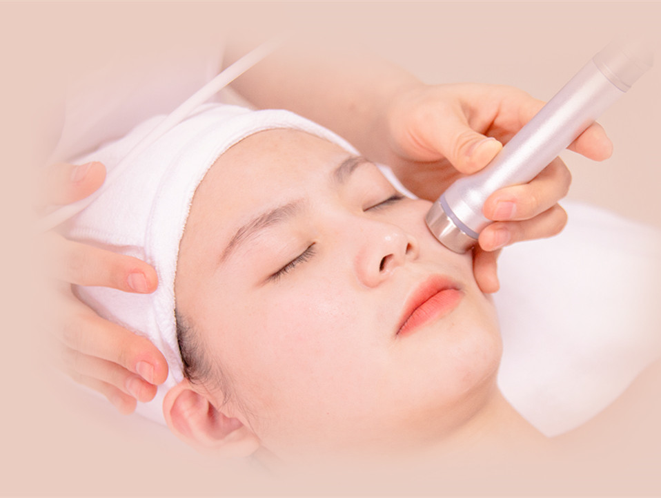 美容與形象設(shè)計學(xué)制班