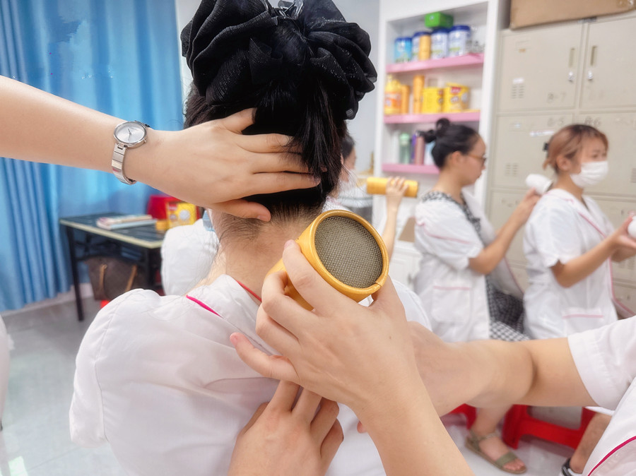 三伏天艾灸的功效，零基礎(chǔ)美容培訓(xùn)